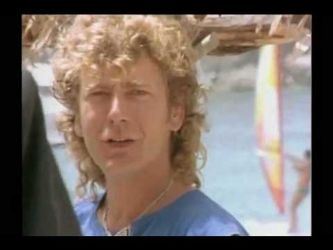 Текст песни Robert Plant - Sea Of Love