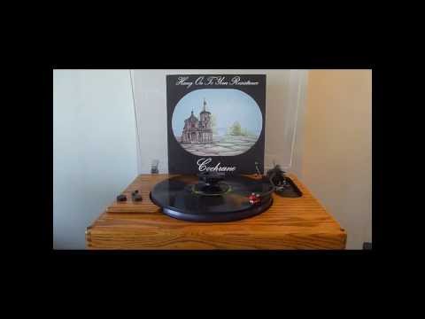 Текст песни Tom Cochrane - Hang On To Your Resistance