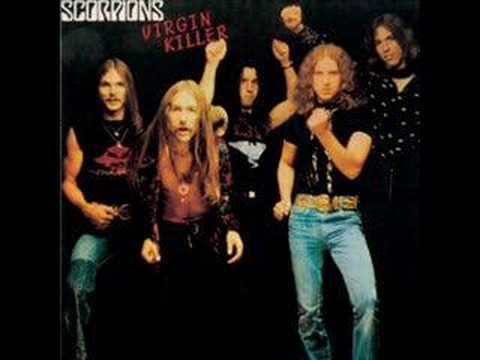 Текст песни Scorpions - Backstage Queen